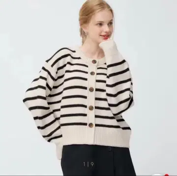 미들 게이지 크루넥 가디건 새상품 GU 지유