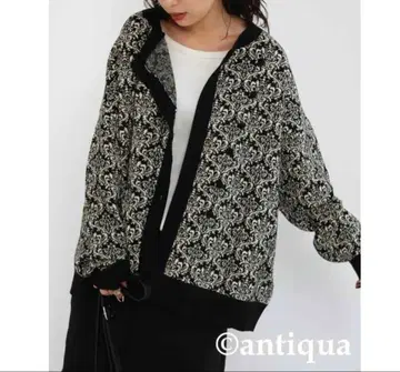 안티카 다마스크 무늬 가디건