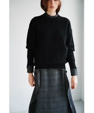 CLANE BULKY LINE KNIT