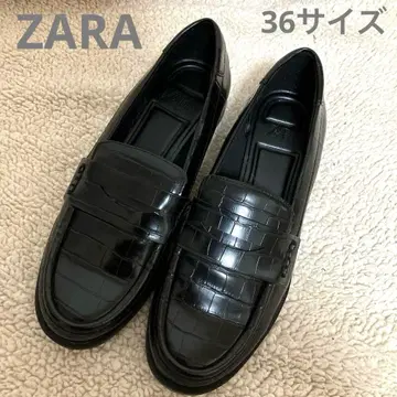 ZARA 크로커다일 무늬 블랙 로퍼 36