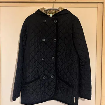 트래디셔널 웨더 블랙 퀼팅 자켓 후드 부착