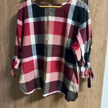 Blue Label 체크 무늬 블라우스