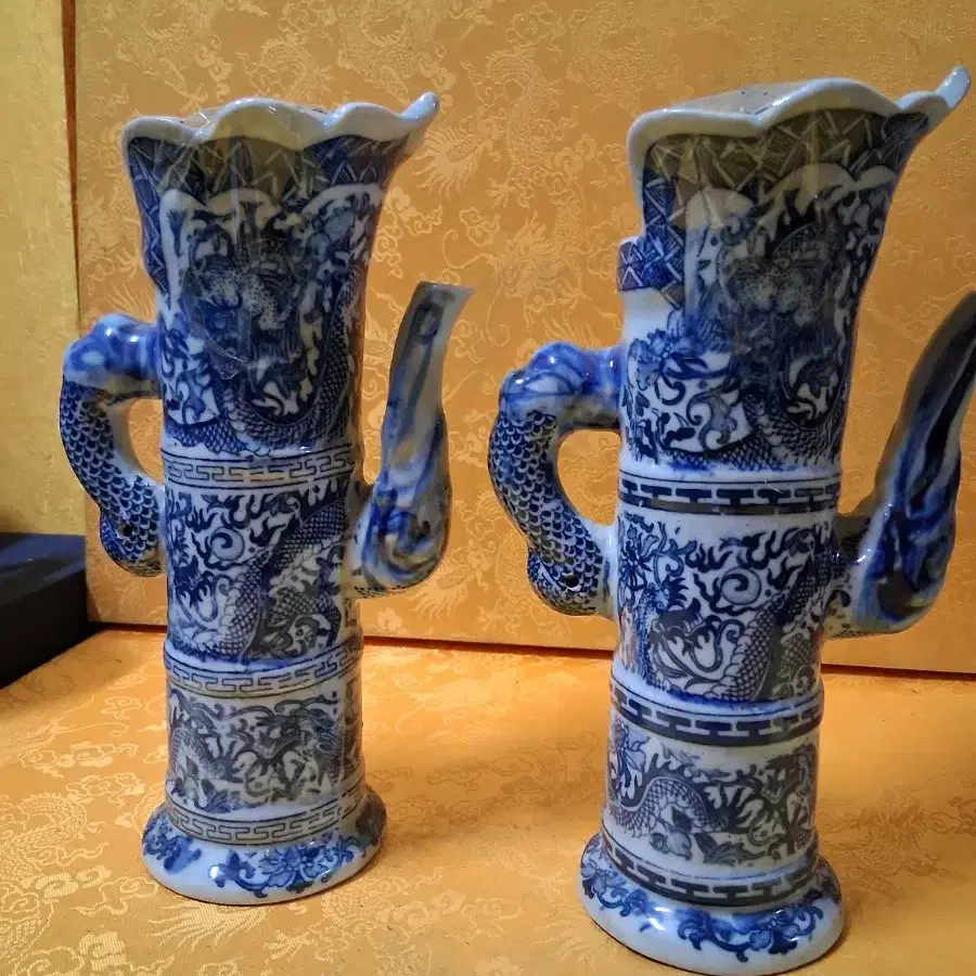 Qing Qianlong period Qinghua dragon pattern zuu