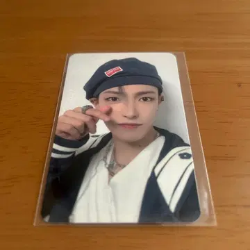 ATEEZ 홍중 트레이딩 카드 마린