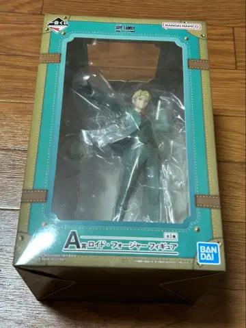 제일복권 SPY x FAMILY A상 로이드 포저 피규어