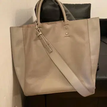 RIVE DROITE 리브 드와 토트백