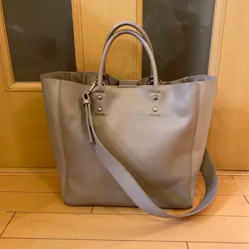 RIVE DROITE 리브 드와 토트백