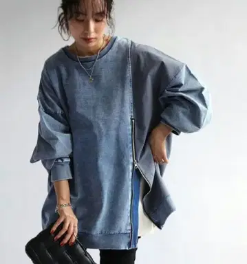 antiqua 절개 나일론 상의