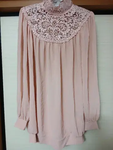 CHRISCELIN 크리스세린 레이스 블라우스