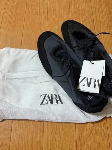 ZARA 플랫슈즈 사이즈 38