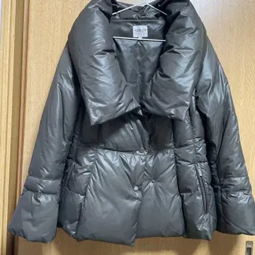 ARMANI 다운 자켓 M 사이즈