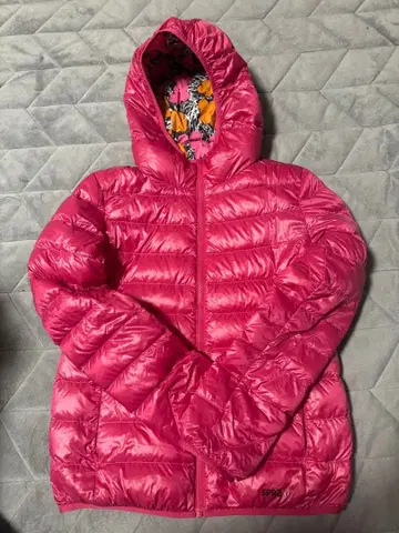 UNIQLO 핑크 다운 자켓