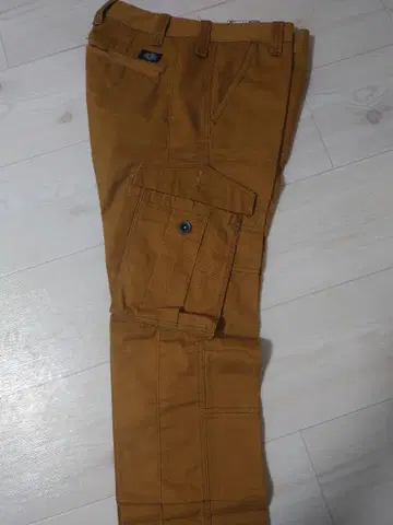 브라운 카고 팬츠 멀티 포켓
