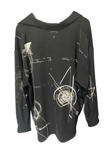 HARE 블랙 긴팔 셔츠