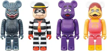 맥도날드 베어브릭 신 고질라 콜라보