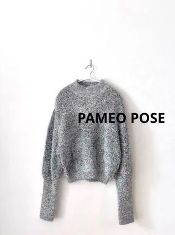 PAMEO POSE 파메오 포즈 글리터 샤기 니트 실버