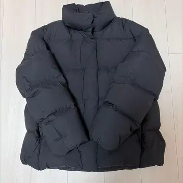 유니클로 파우더 소프트 다운 자켓 M