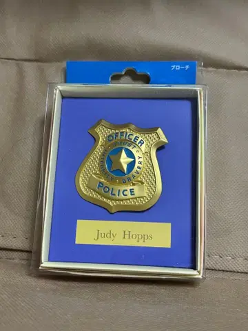 미사용 새상품 디즈니 주토피아 브로치 주디 경찰 배지 분장