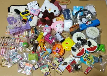 캐릭터 굿즈 캡슐 토이 가챠가챠