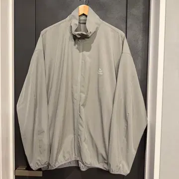 프레쉬 서비스 유틸리티 패커블 수트 그레이 M 사이즈