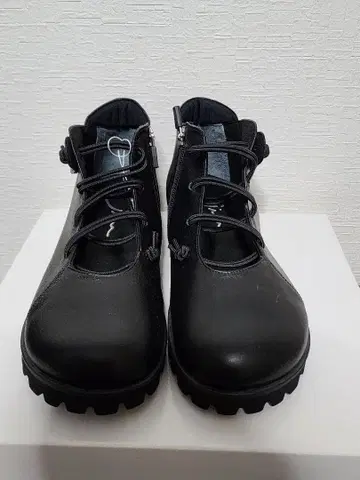 새상품 센소유니코 지우 슈즈