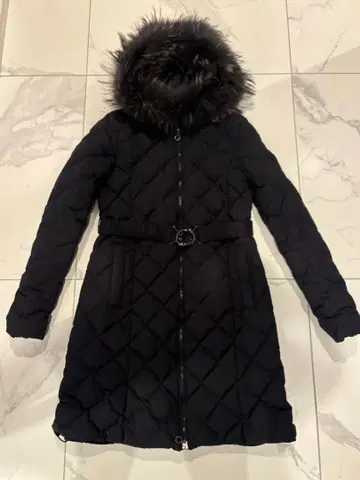 TATRAS 퀼팅 퍼 부착 다운