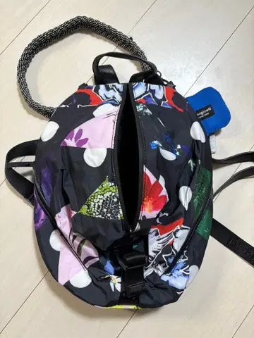 desigual 데시구알 꽃무늬 물방울 패턴 백팩