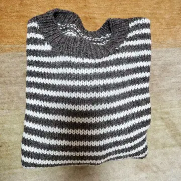 스트라이프 긴팔 니트 스웨터