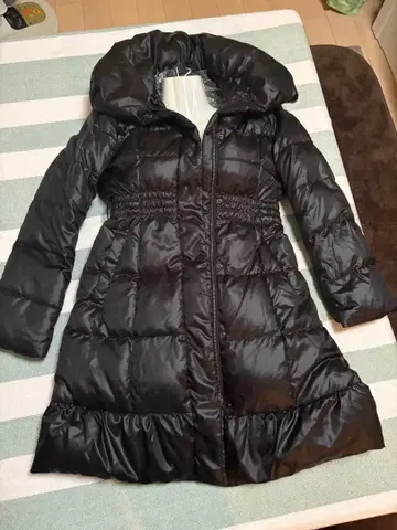 쿠 드 샹스 벨트 포함 다운 자켓 36