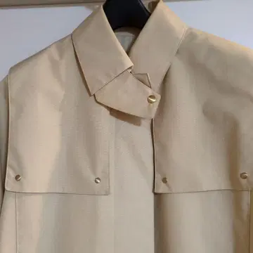 하나이 베이지 롱 코트 버튼 포함