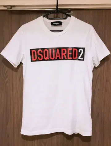 [ 새상품급 ] 디스퀘어드 T셔츠