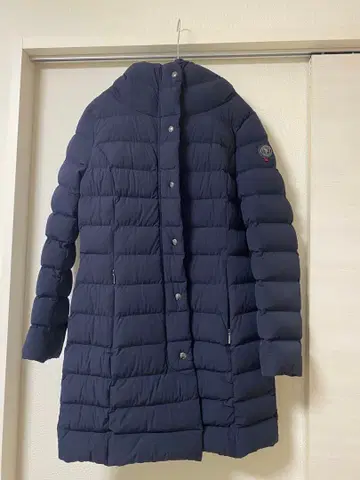 CAPE HORN 다운 코트 네이비