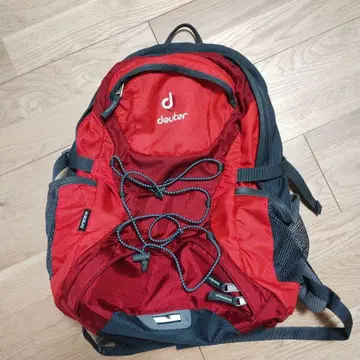 deuter airstripes 백팩 빨검