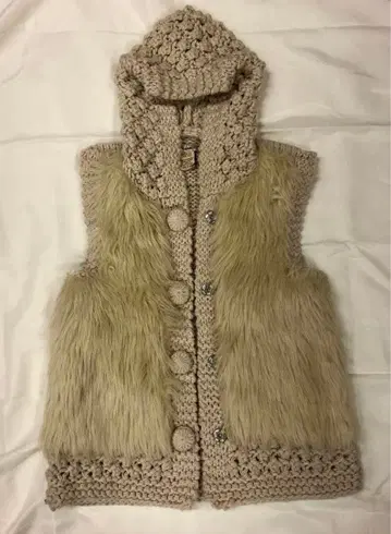 후드 부착 베이지 니트 베스트 사이즈 5