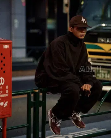 SSZ x AH LOS ANGELES APPAREL 맨투맨