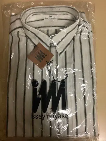 [ 미착용 빈티지 ] issey miyake 화이트 스트라이프 긴팔 셔츠
