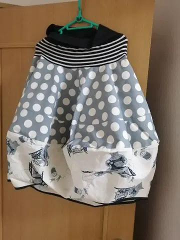 고양이와 미싱 패턴 벌룬 스커트 아페쎄 구매 새상품급