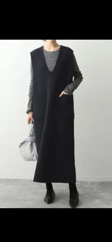 슬로브 이에나 더블 페이스 점프 스커트 네이비