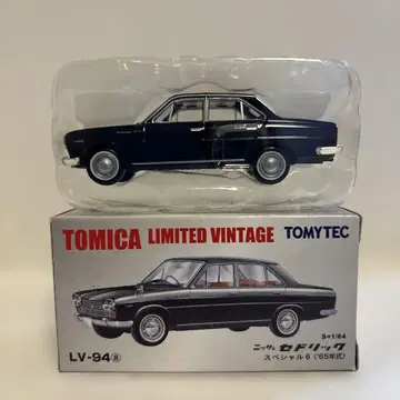 토미카 리미티드 빈티지 닛산 세드릭