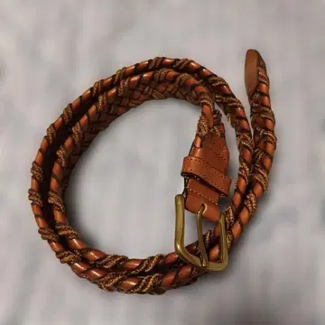 브라운 뜨개질 가죽 벨트