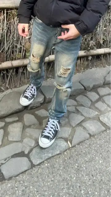 데미지 가공 데님 팬츠