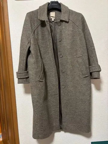 그레이 브라운 래글런 슬리브 코트