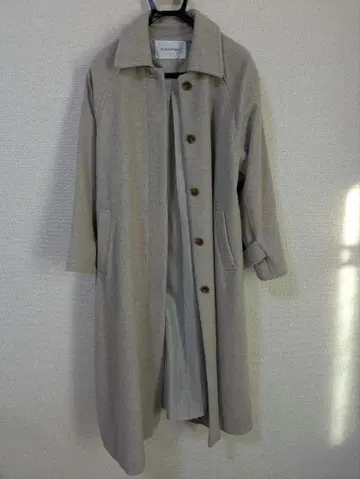 내추럴 뷰티 베이직 볼륨 A라인 코트