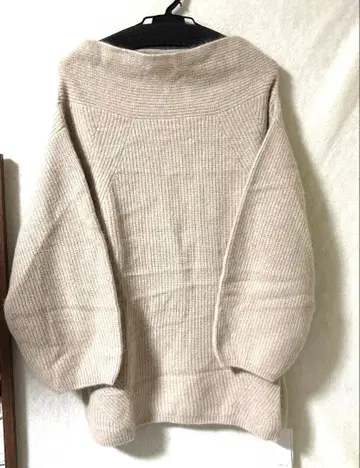 택 포함 새상품 FRAY I.D 리브 니트 원피스 긴팔 오프숄더 베이지