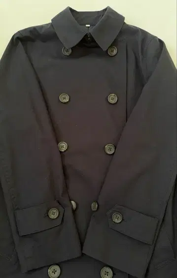 무인양품 심플한 트렌치코트