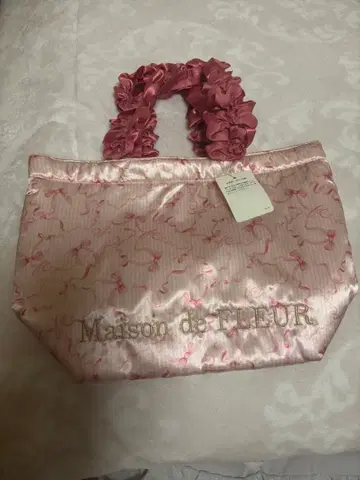 미사용 새상품 Maison de FLEUR 핑크 토트백