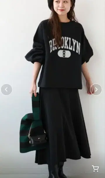 [ 미사용 ] relume CT 종이상자 트라페즈 스커트 블랙