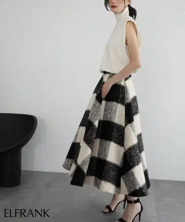 ELFRANK 블록 체크 기모 스커트