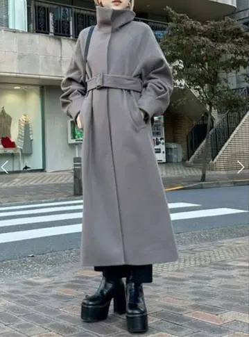 스탠드 카라 코트 MURUA