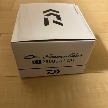 다이와 낚시릴 에메랄다스 LT-2500-H-DH 에깅
